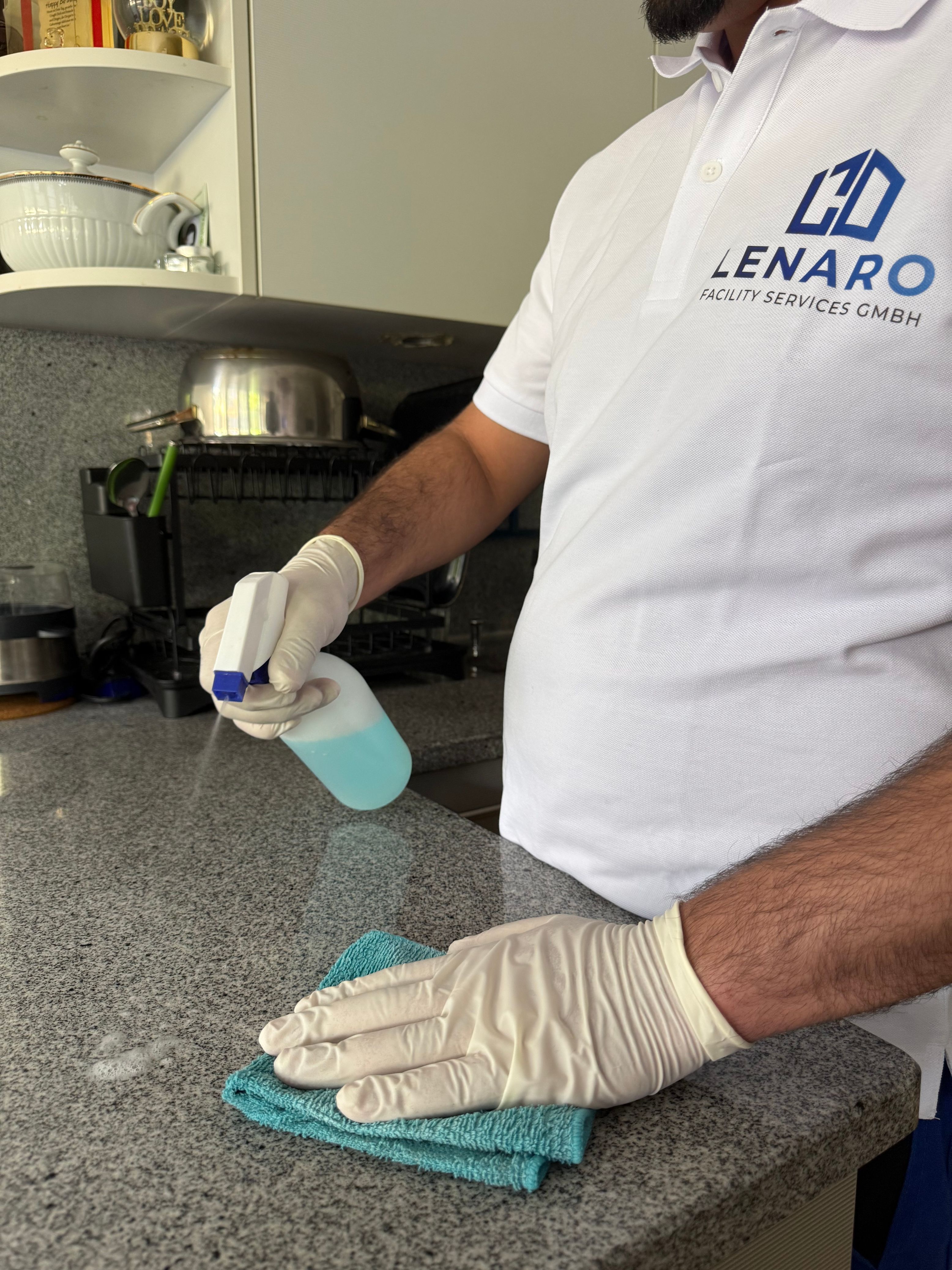 Bilder Lenaro Facility Services GmbH