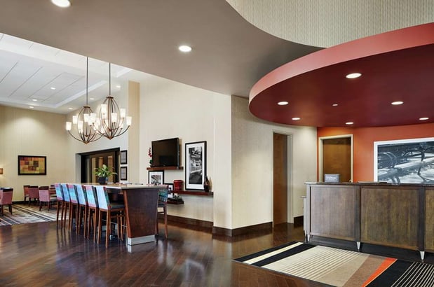 Images Hampton Inn & Suites Chicago/Mt. Prospect