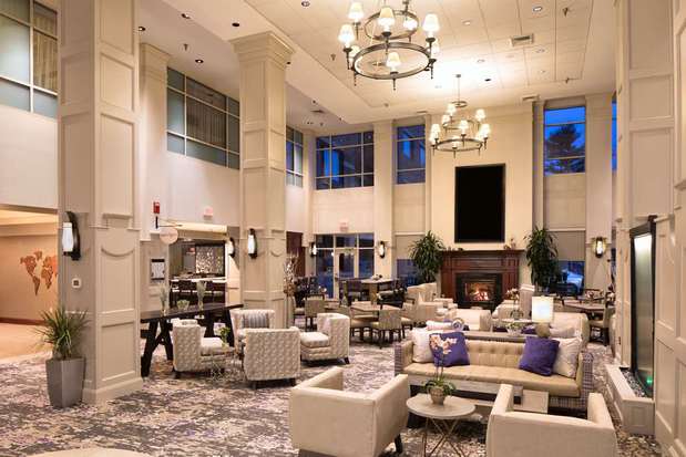 Images Embassy Suites by Hilton Portland Maine