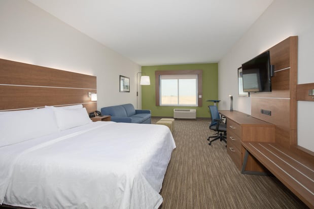 Images Holiday Inn Express & Suites Goodland I-70 by IHG