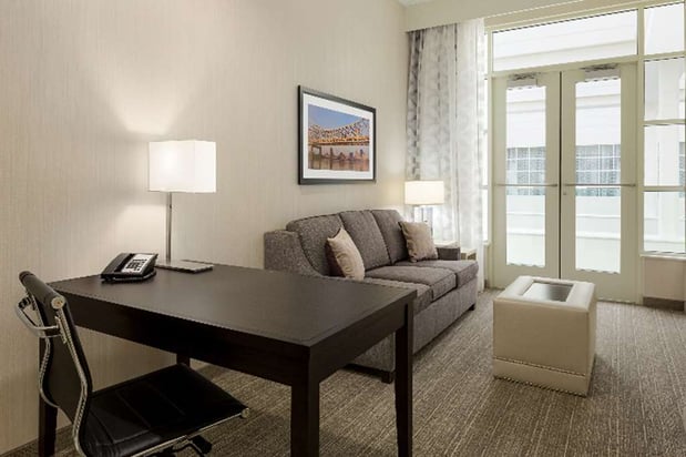 Images Embassy Suites by Hilton Louisville Downtown