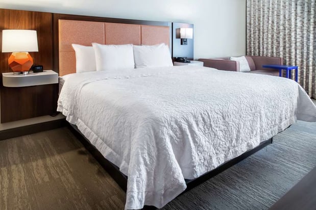Images Hampton Inn by Hilton Rockford