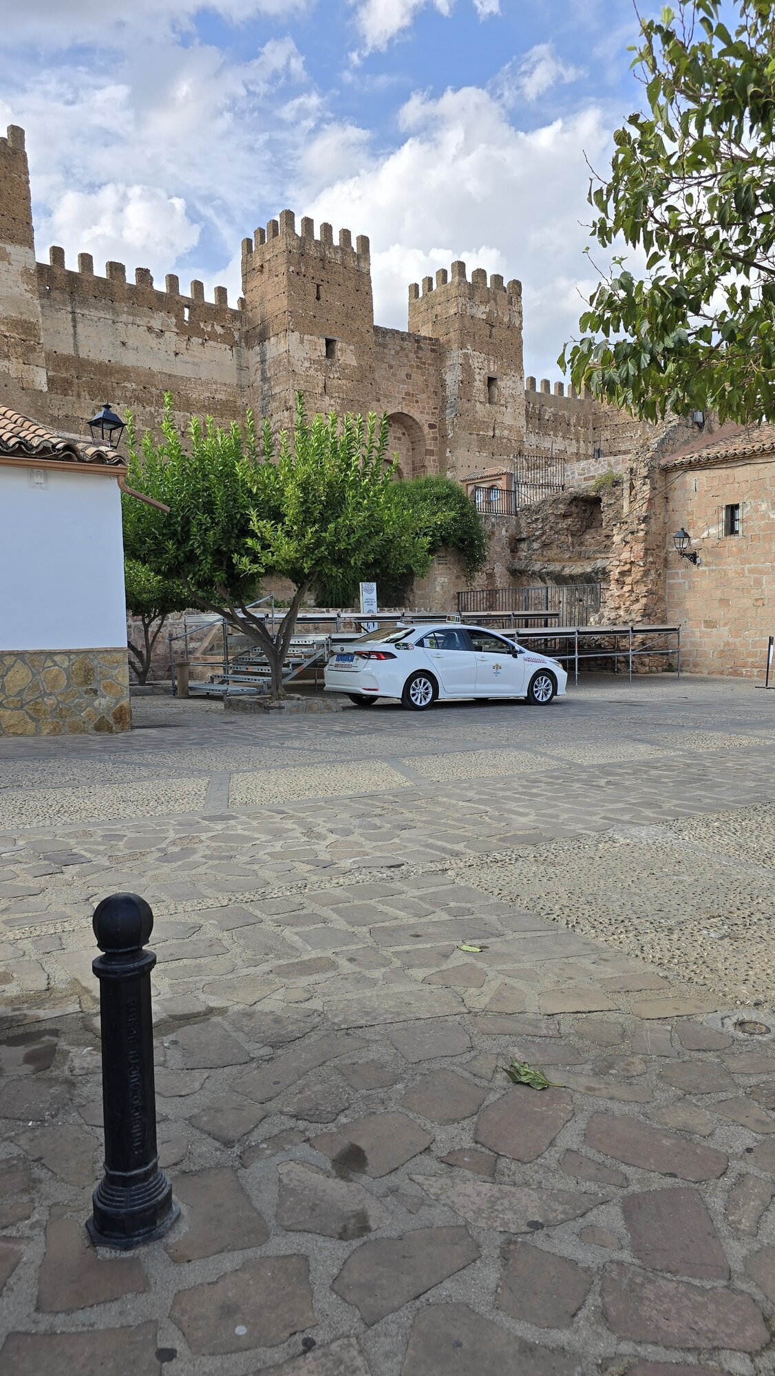 Images Taxi Linares 24