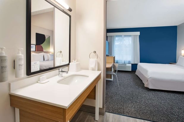 Images Spark by Hilton Walker Grand Rapids North