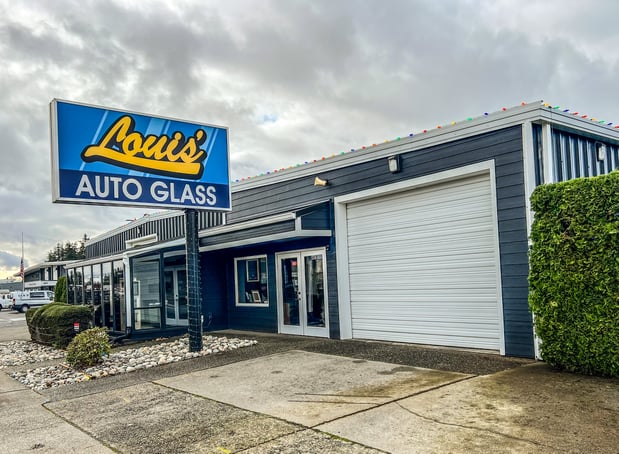 Images Louis Auto Glass