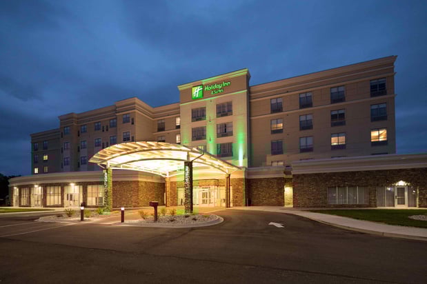 Images Holiday Inn & Suites Detroit - Troy by IHG