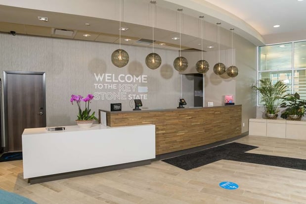 Images Hampton Inn & Suites Erie Bayfront
