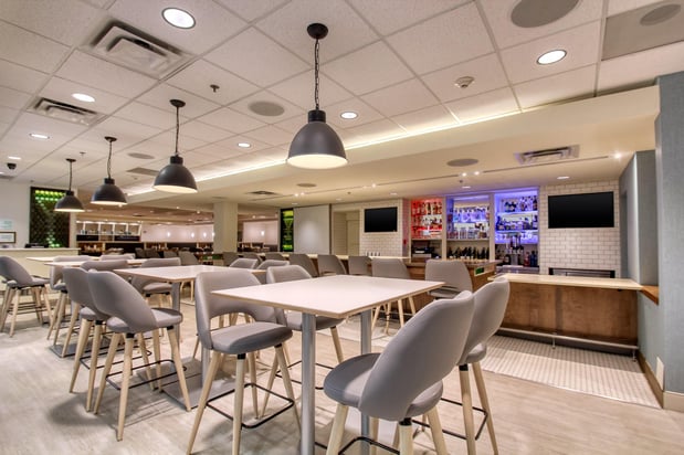 Images Holiday Inn & Suites Atlanta Airport-North by IHG
