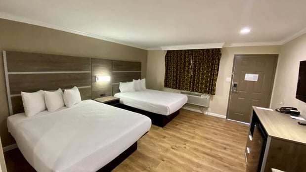Images SureStay by Best Western Santa Cruz