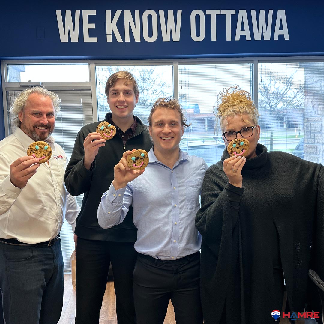 Images Leif Olson - Ottawa Real Estate Agent - Hamre Team RE/MAX Affiliates