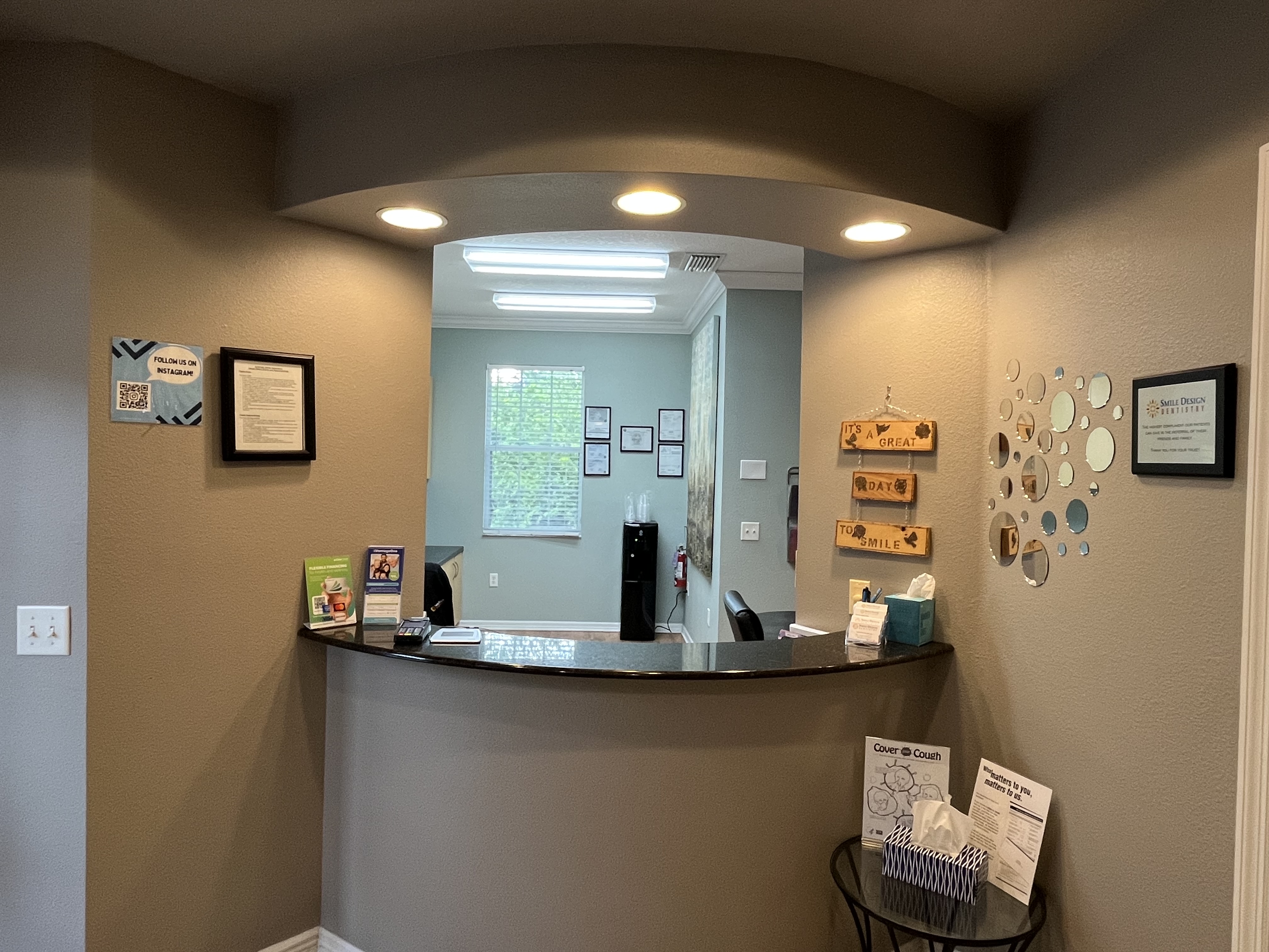 Reception, Smile Design Lutz. Dentist in Lutz, FL. 