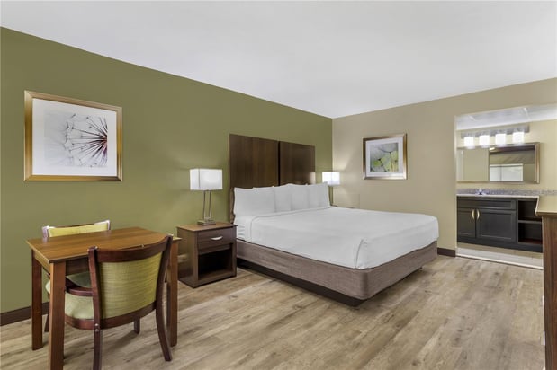 Images Best Western Plaza Inn