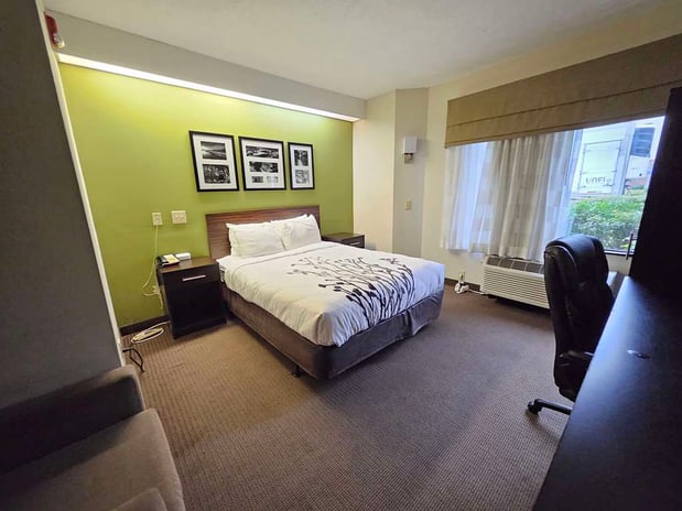 Images SureStay by Best Western Summerville Flowertown