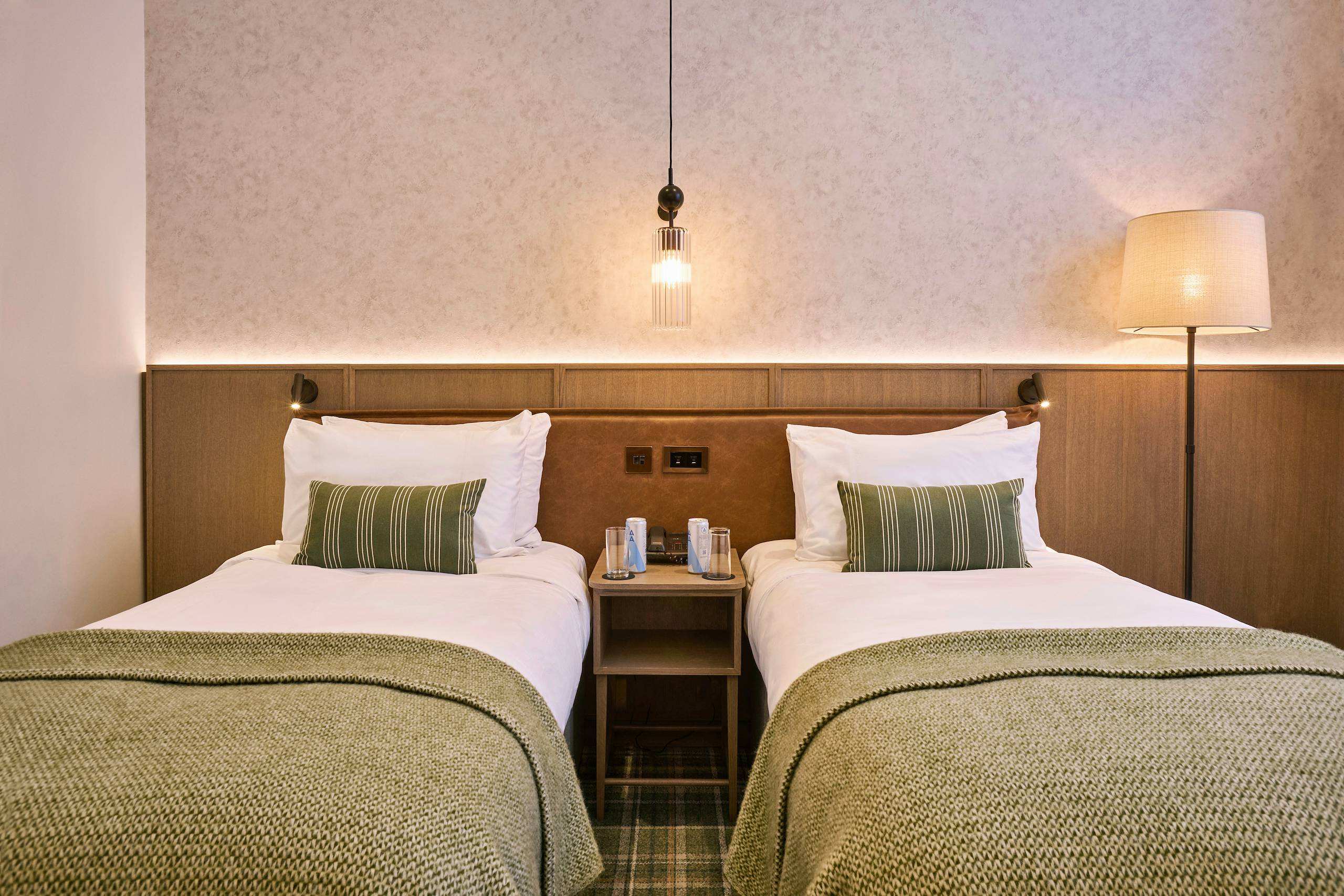 Standard Twin Room