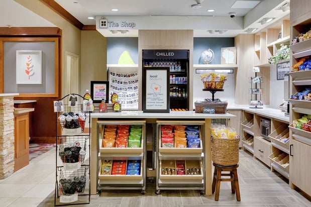 Images Hilton Garden Inn Milwaukee Airport