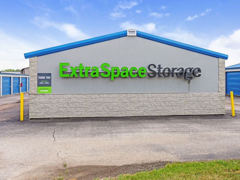 Beauty Image - Storage Express at 280 W Main St, Petersburg, IN 47567