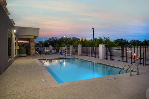 Images Best Western Plus Bay City Inn & Suites