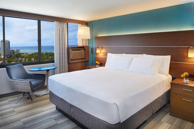 Images Holiday Inn Express Waikiki, an IHG Hotel