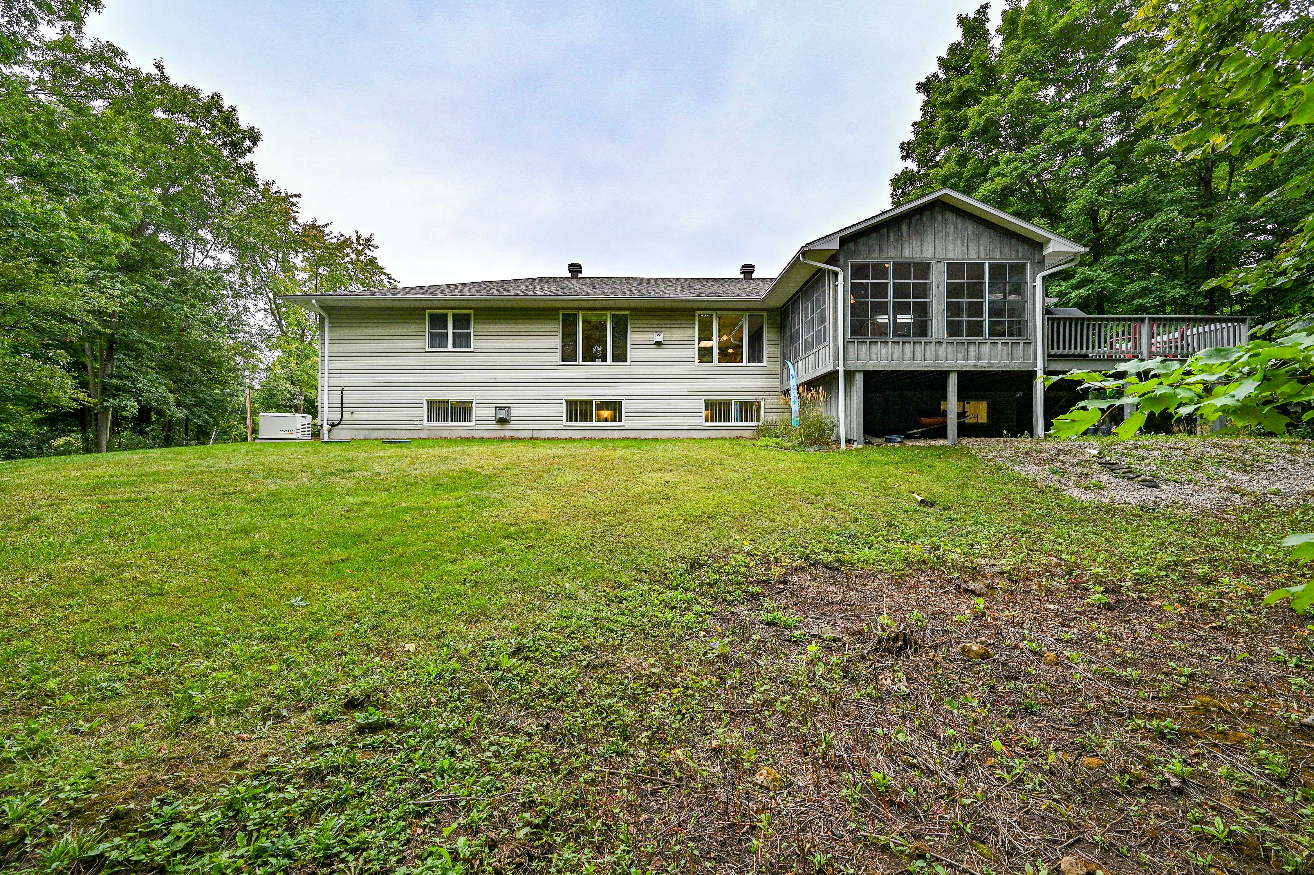 Images Leif Olson - Ottawa Real Estate Agent - Hamre Team RE/MAX Affiliates