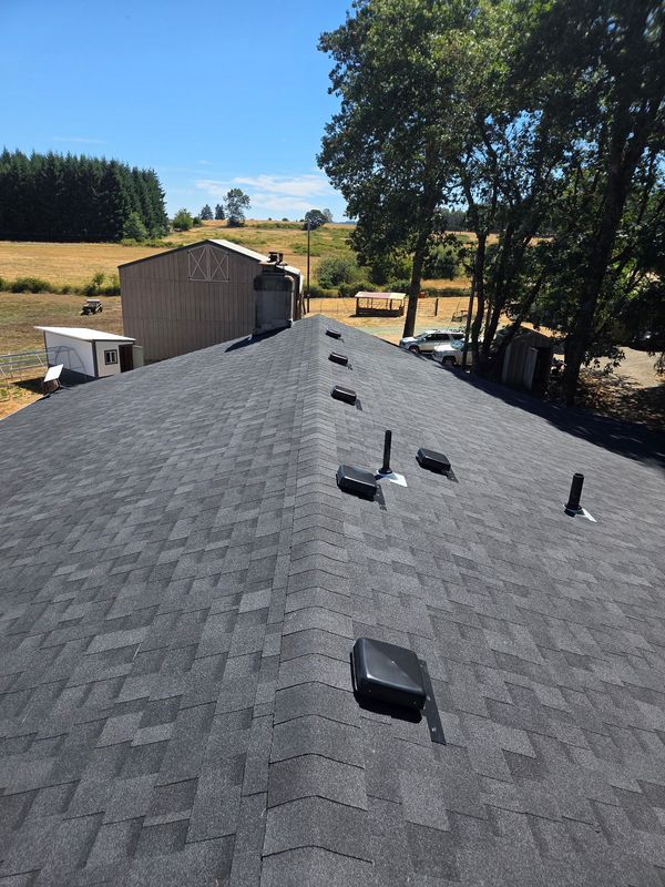 TopTier Roofing & Build LLC Image