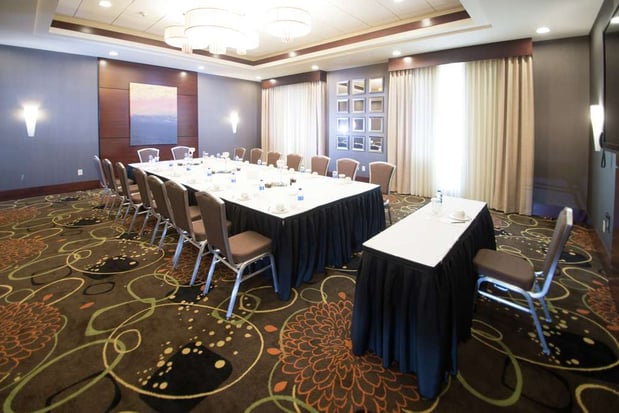 Images Embassy Suites by Hilton Fayetteville Fort Bragg