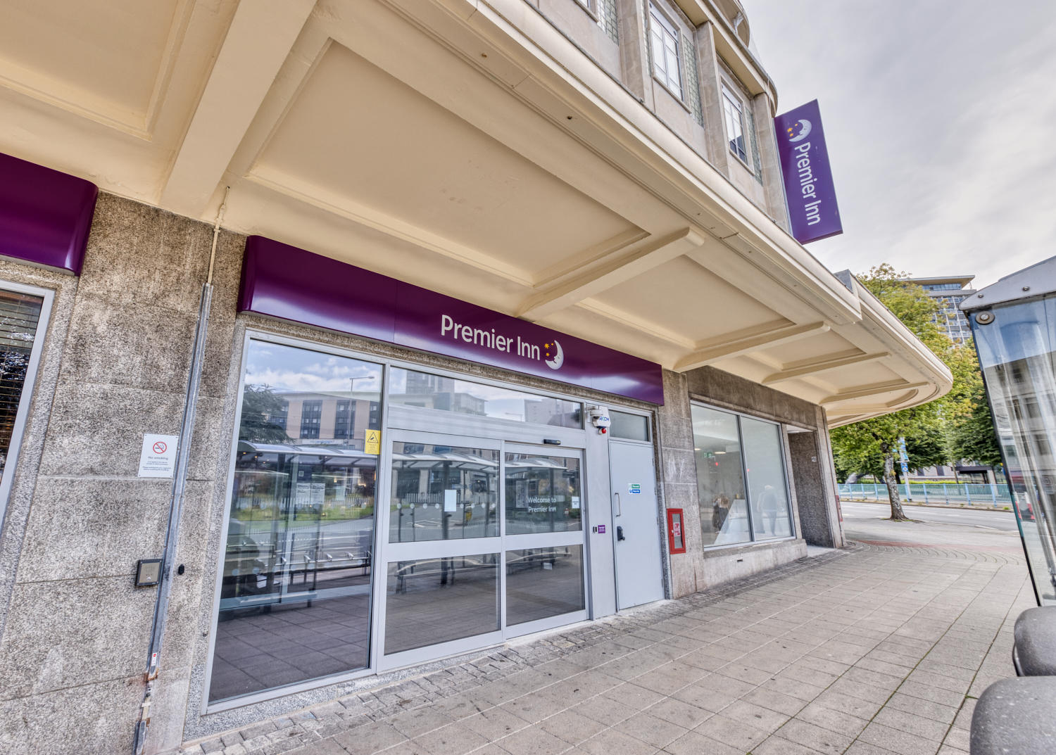 Images Premier Inn Plymouth City Centre (Derry's Cross) hotel