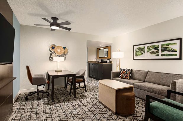 Images Embassy Suites by Hilton Fort Lauderdale 17th Street