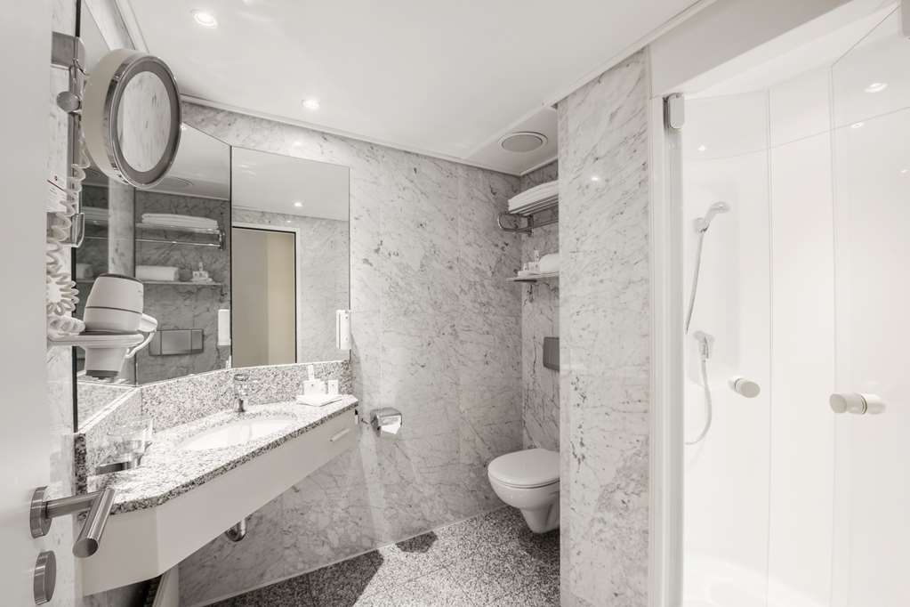 Best Western Premier Hotel Villa Stokkum, Steinheimer Vorstadt 70 in Hanau