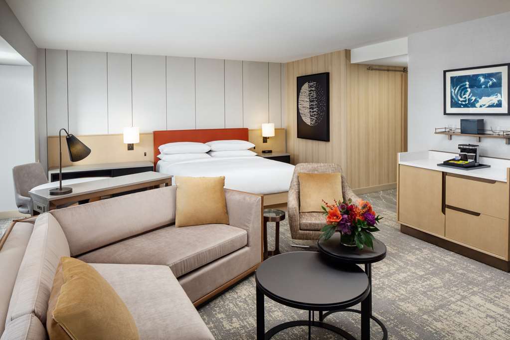 Guest room