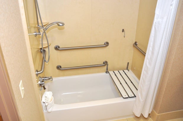 Images Holiday Inn & Suites Oakland - Airport by IHG
