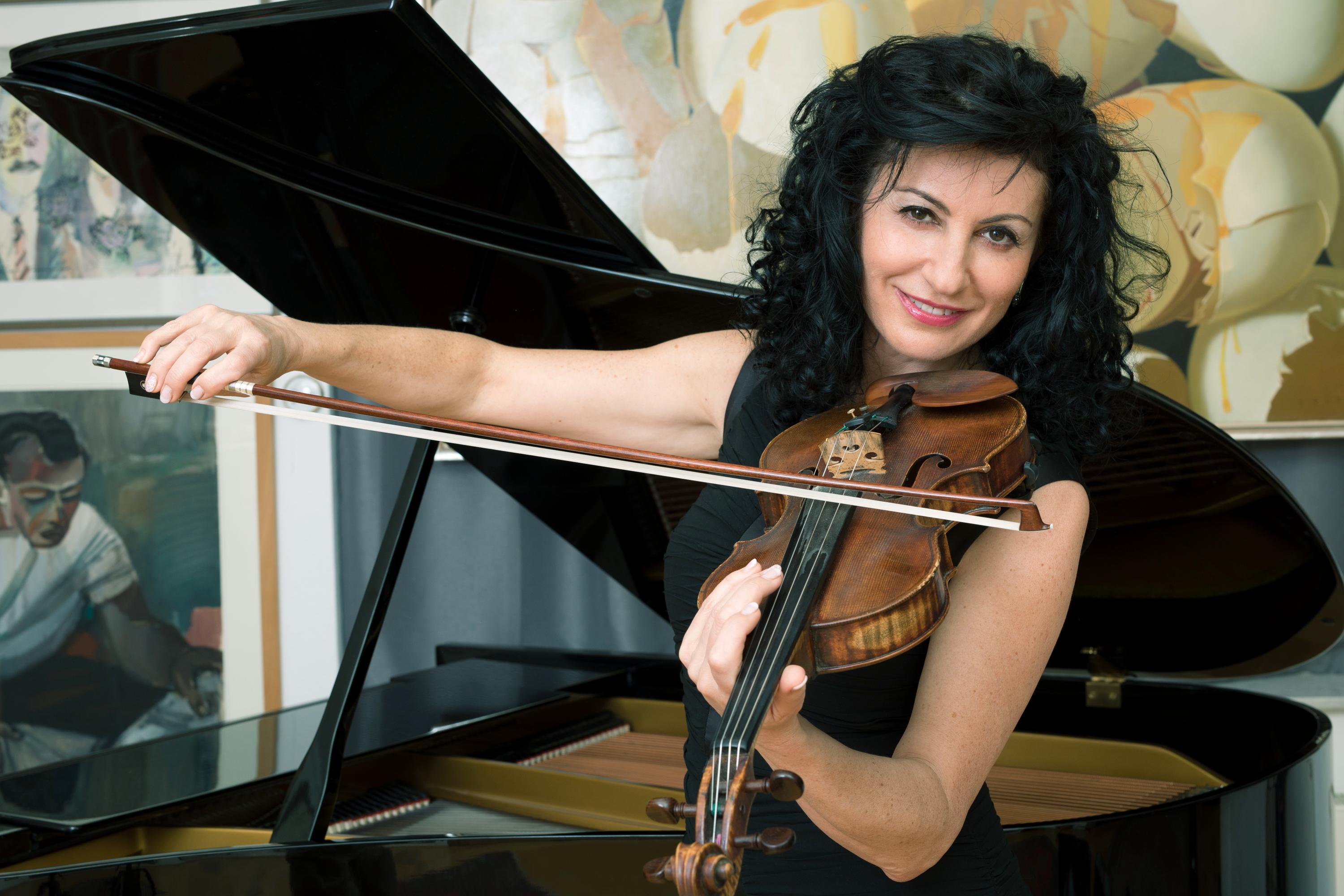 Bernstein Künstleragentur, Savignystr. in Frankfurt am Main