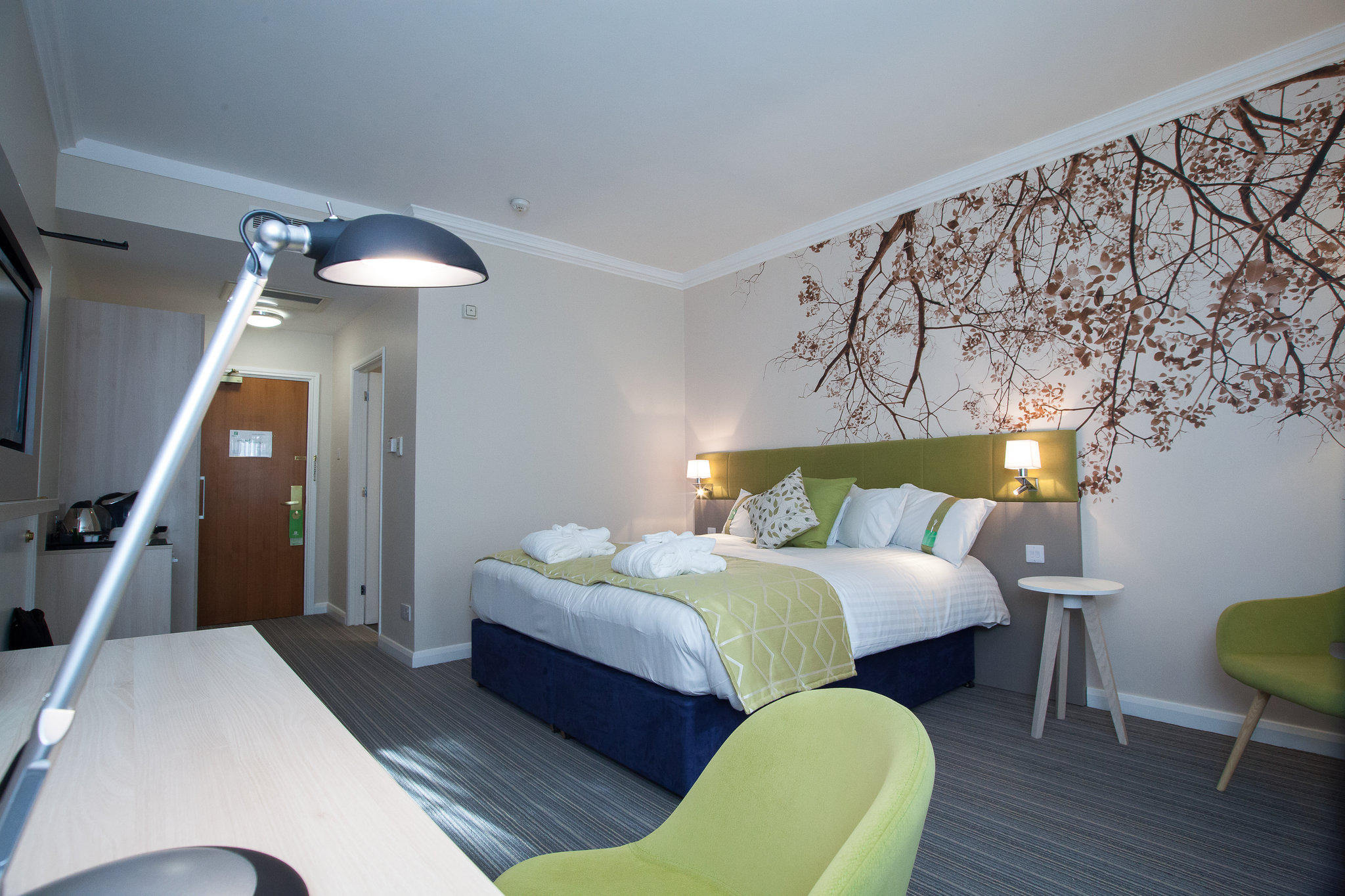 Holiday Inn Corby - Kettering A43, an IHG Hotel Corby 01536 401020