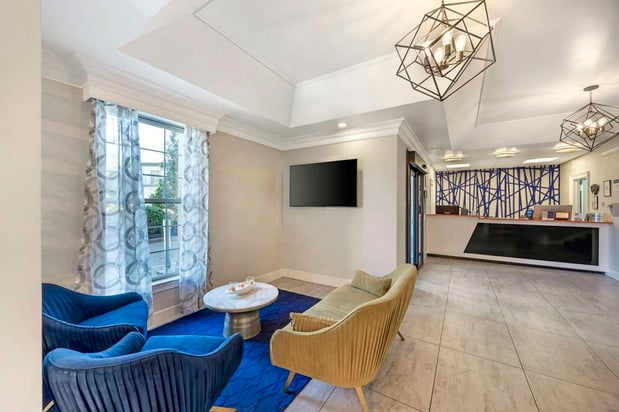 Images Best Western Brentwood