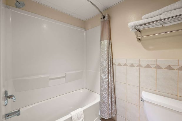 Images Best Western Northwoods Lodge