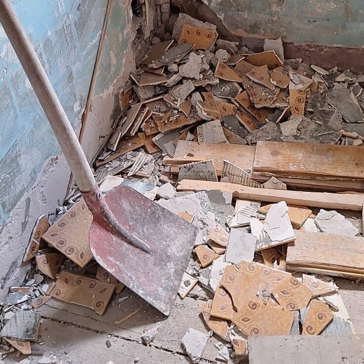 Bilder HDS Hausmeisterservice Entrümpelung Baumfällung Entkernung Demontage Altmetall-Entsorgung