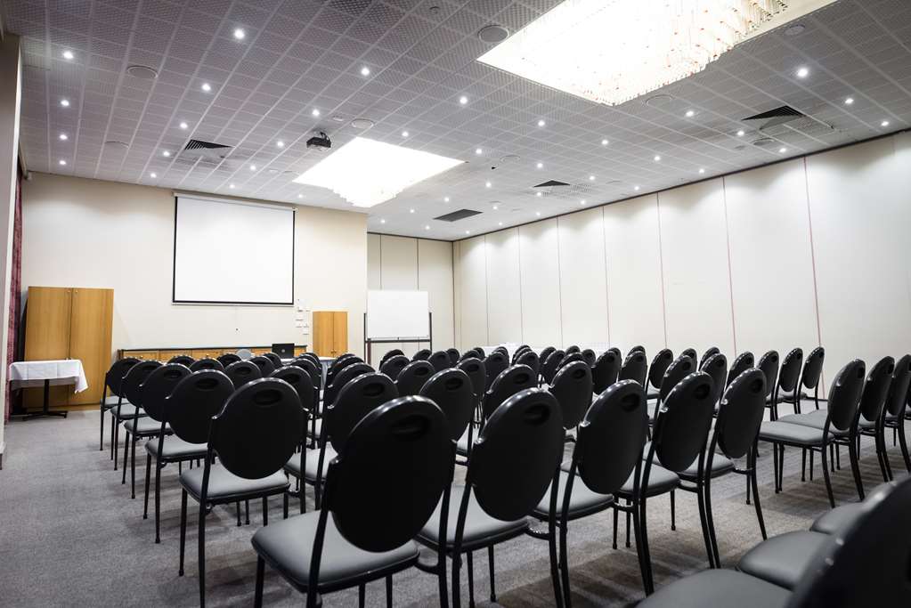 Conference Room - Theater Style Best Western Airport Motel And Convention Centre Attwood (03) 9333 2200