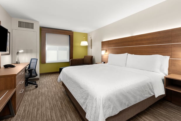 Images Holiday Inn Express & Suites Sumner - Puyallup Area by IHG