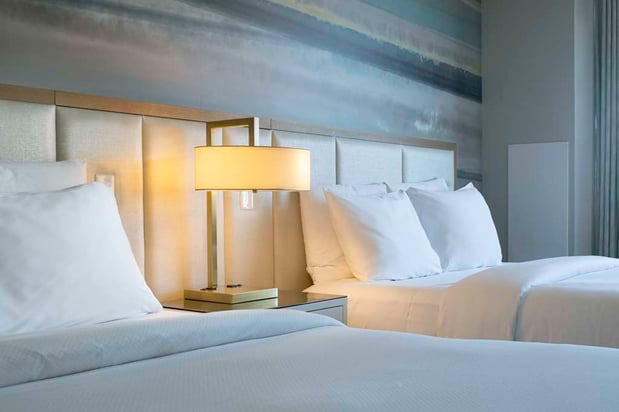Images The Lofton Hotel Minneapolis, Tapestry Collection by Hilton