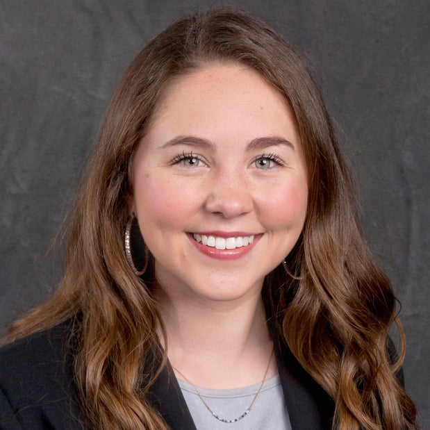 Images Edward Jones - Financial Advisor: Clare Grabarkewitz