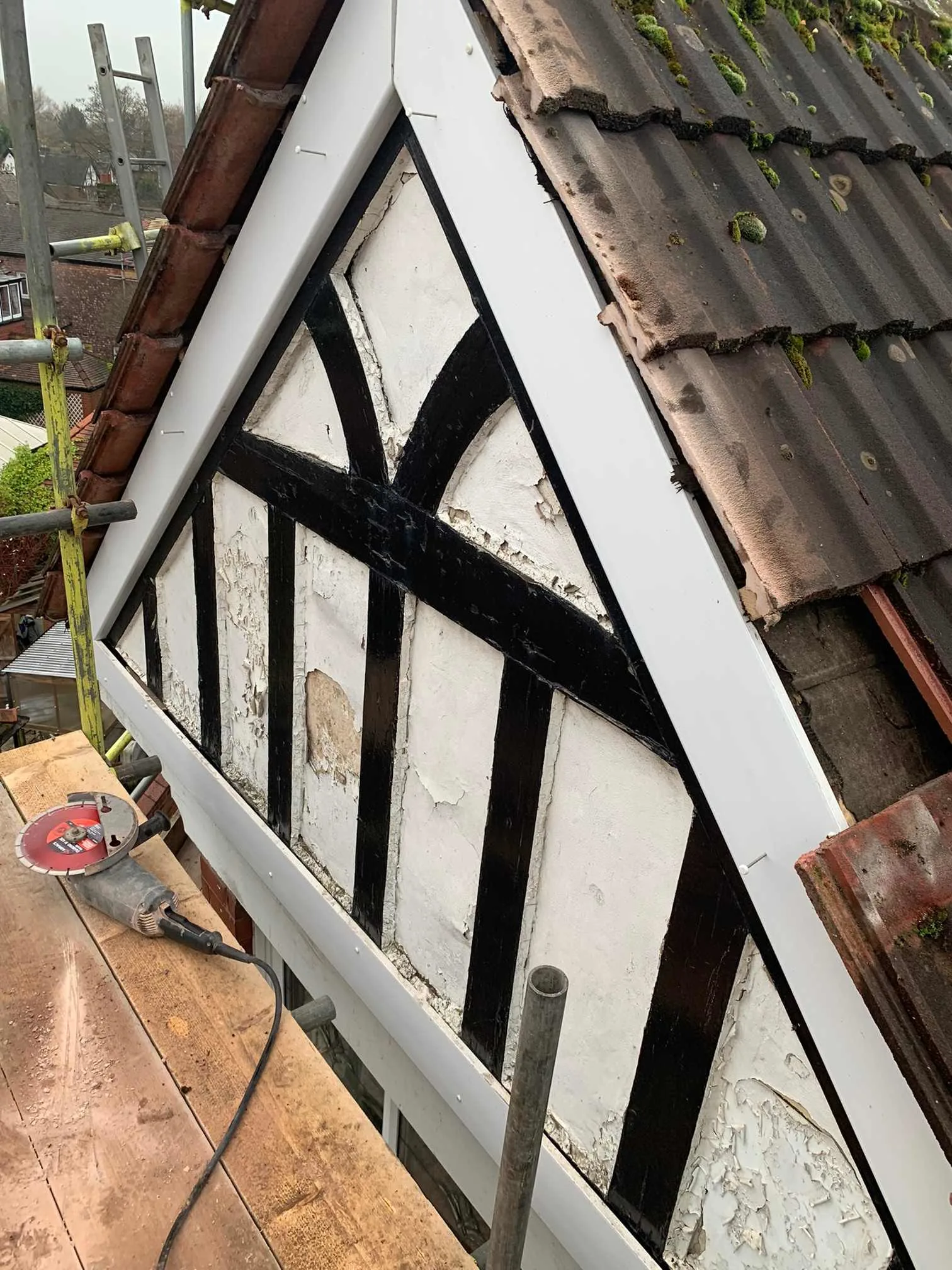 Images Airtight Roofing and Pointing