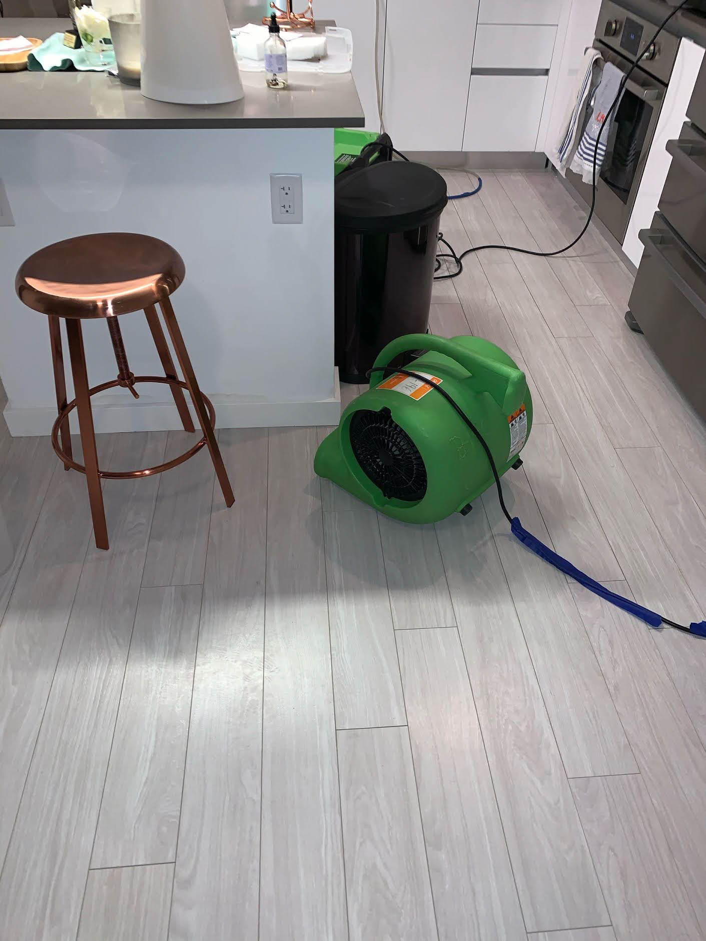 SERVPRO of Brickell responded to a water damage here in Miami. We extracted water, and set up drying equipment to dry the area.