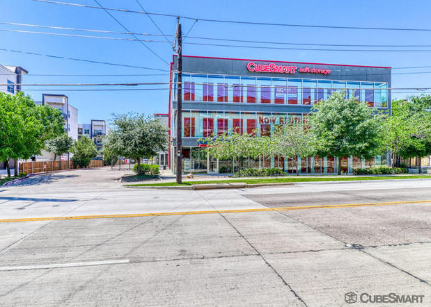 Images CubeSmart Self Storage