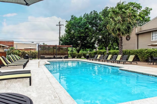 Images Abbey Glenn Apartments