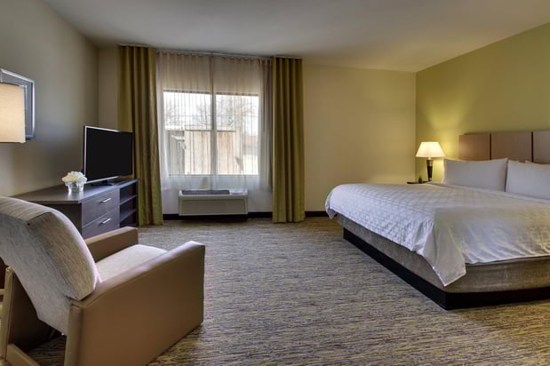 Images Candlewood Suites Wichita East by IHG