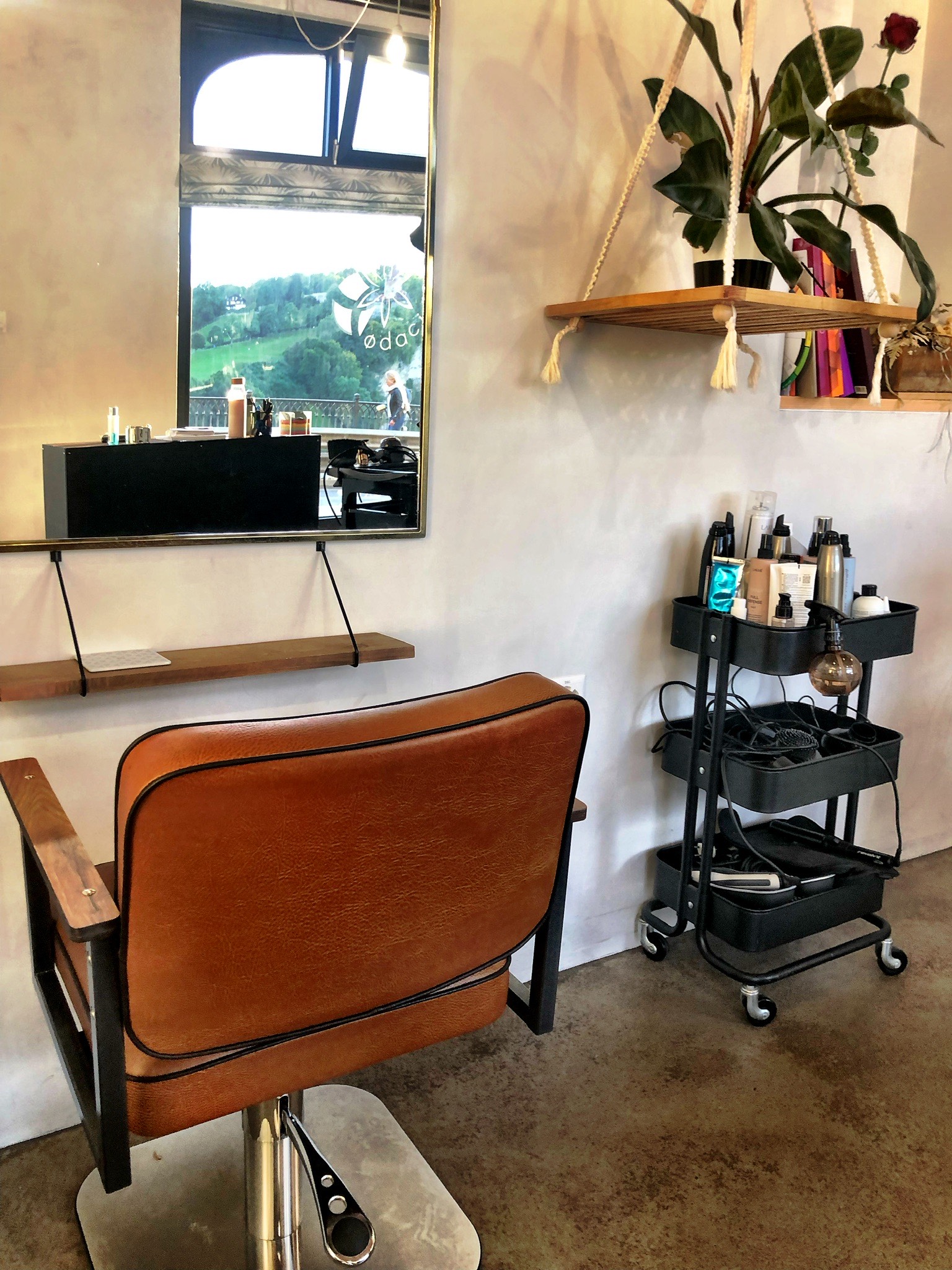 Bilder L'ODACIEU COIFFURE