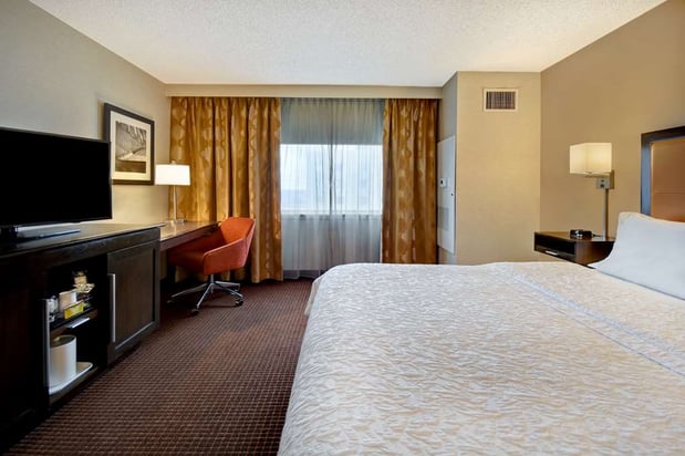 Images Hampton Inn NY-JFK