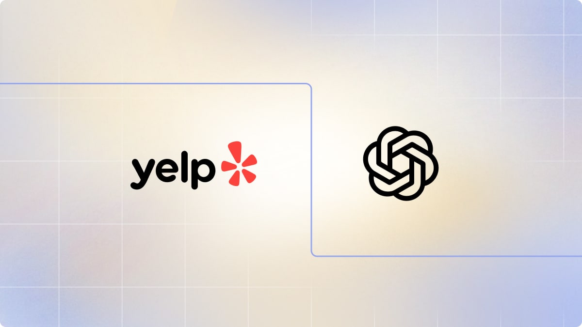 YelpとChatGPTのロゴが並んでいる