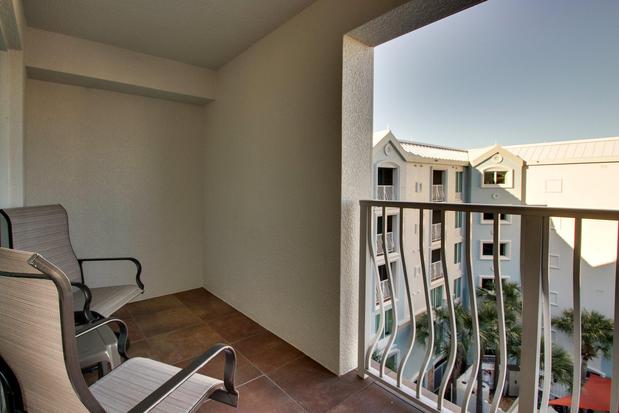 Images Holiday Inn Resort Orlando Lake Buena Vista by IHG