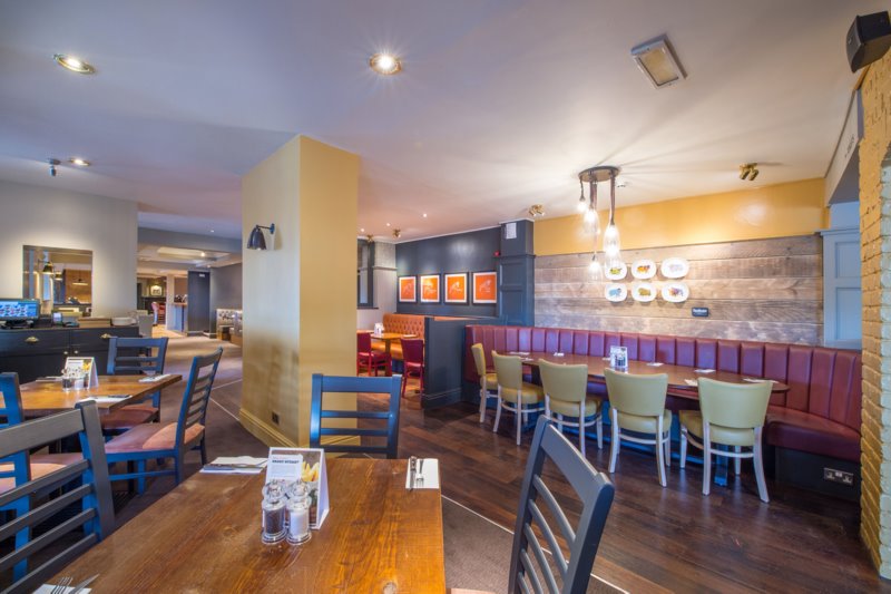 Images Kingswinford Beefeater