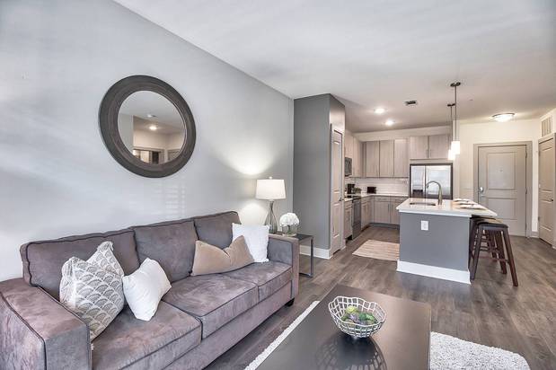 Images Windsor Parkview Apartments